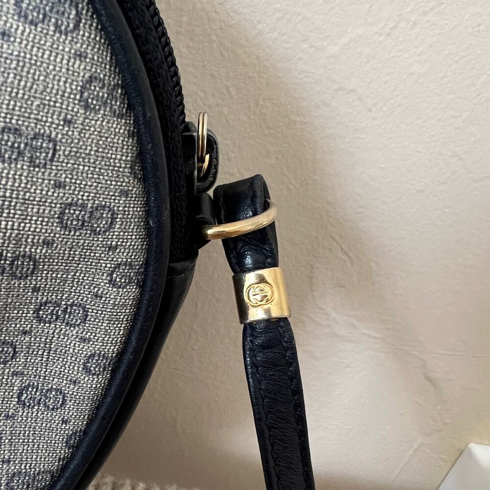 GUCCI GG Plus Navy Canvas and Leather Crossbody Bag - Picture 15 of 16